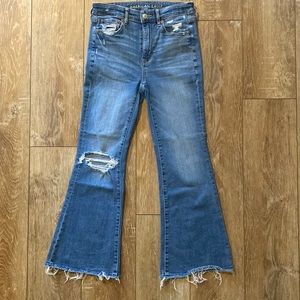 American Eagle Super Hi-Rise Flare Jeans x-short size 2